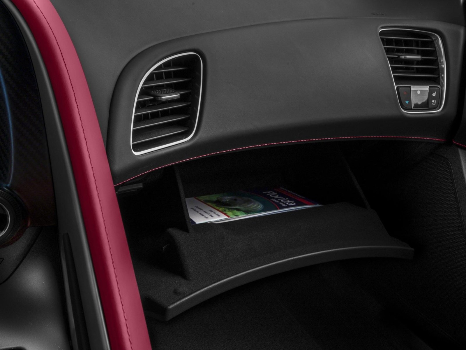 Used 2016 Chevrolet Corvette Z06 w/ C7.r Special Edition image 10