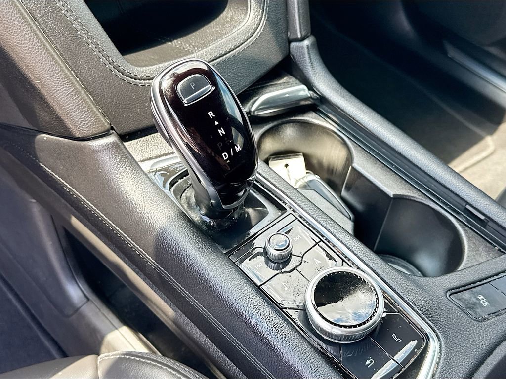 Used 2024 Cadillac XT5 Sportv w/ Technology Package image 16