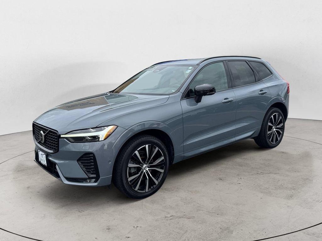 Certified 2024 Volvo XC60 B5 Plus w/ Protection Package Premier AWD/4WD image 2