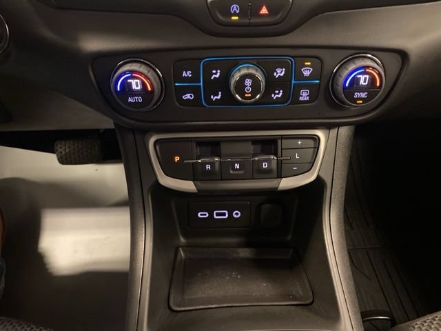 Used 2023 GMC Terrain SLE w/ Driver Convenience Package AWD/4WD image 12