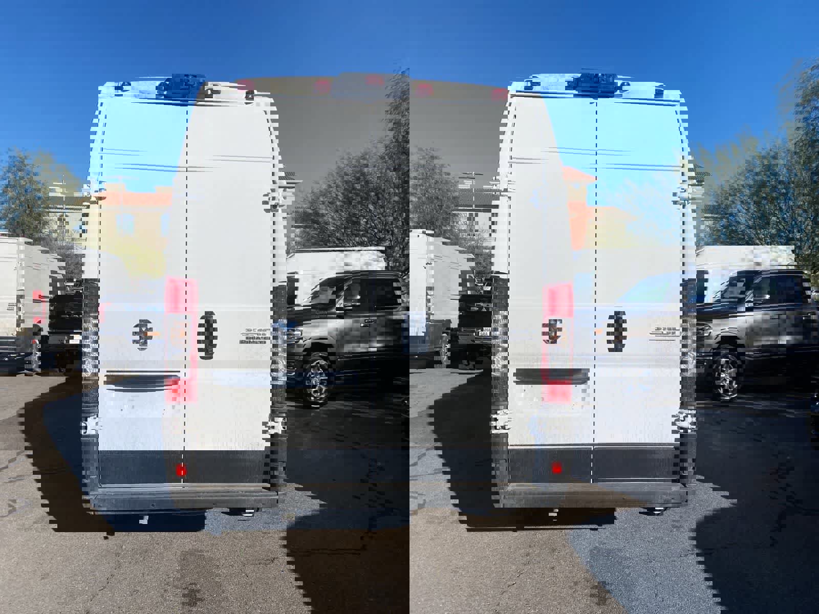 Used 2025 RAM ProMaster 3500 w/ Quick Order Package 22G SLT image 8