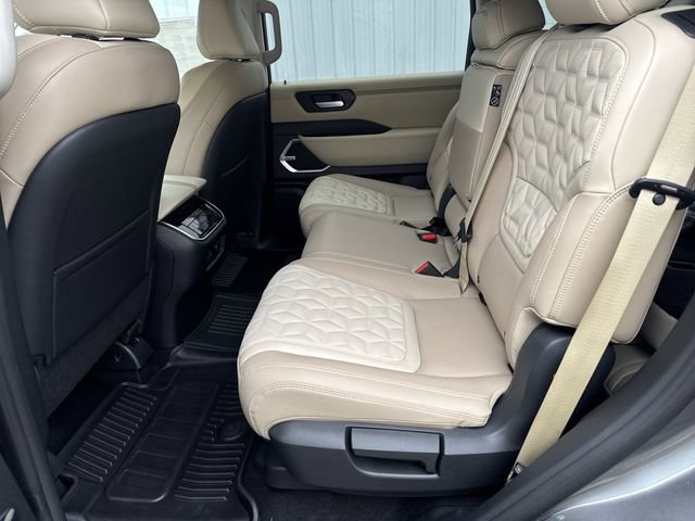 New 2026 Nissan Armada Platinum Reserve image 16