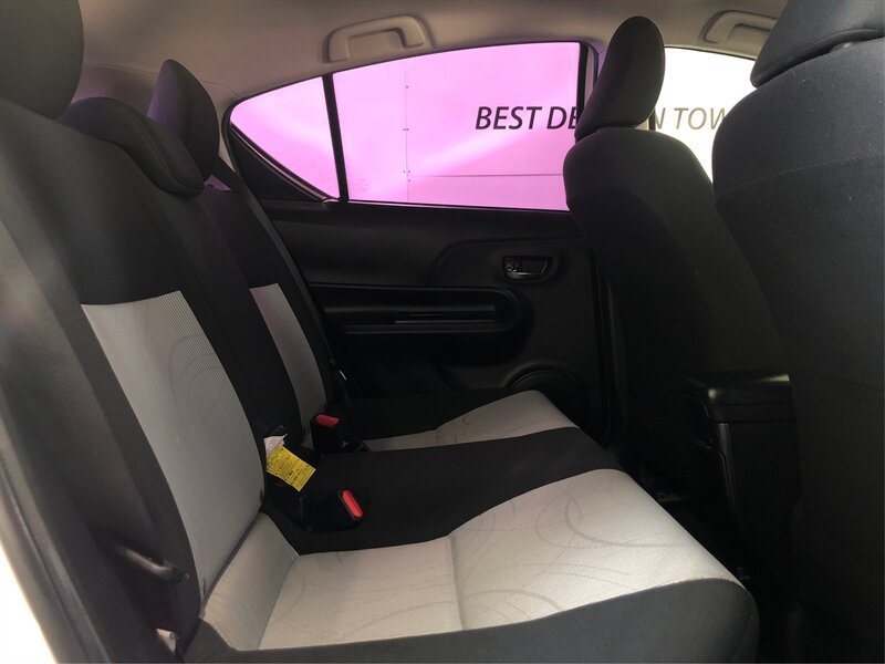 Used 2015 Toyota Prius C Three FWD image 10