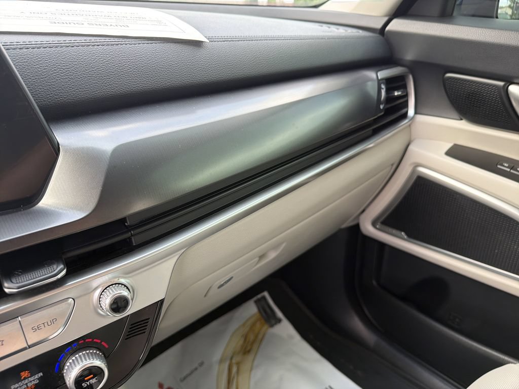 Used 2023 Kia Telluride S w/ S Sunroof Package AWD/4WD image 25