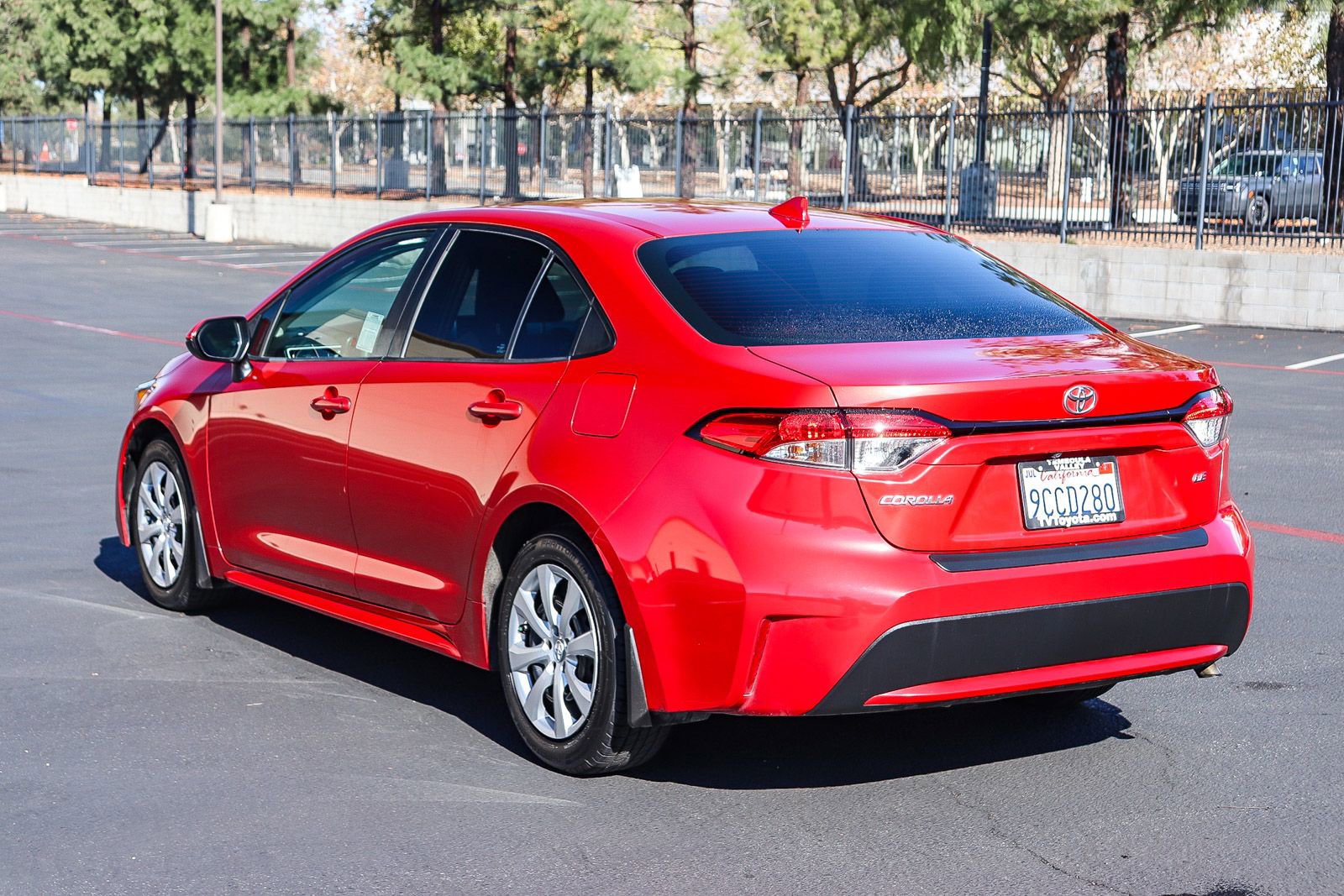 Certified 2020 Toyota Corolla LE image 7