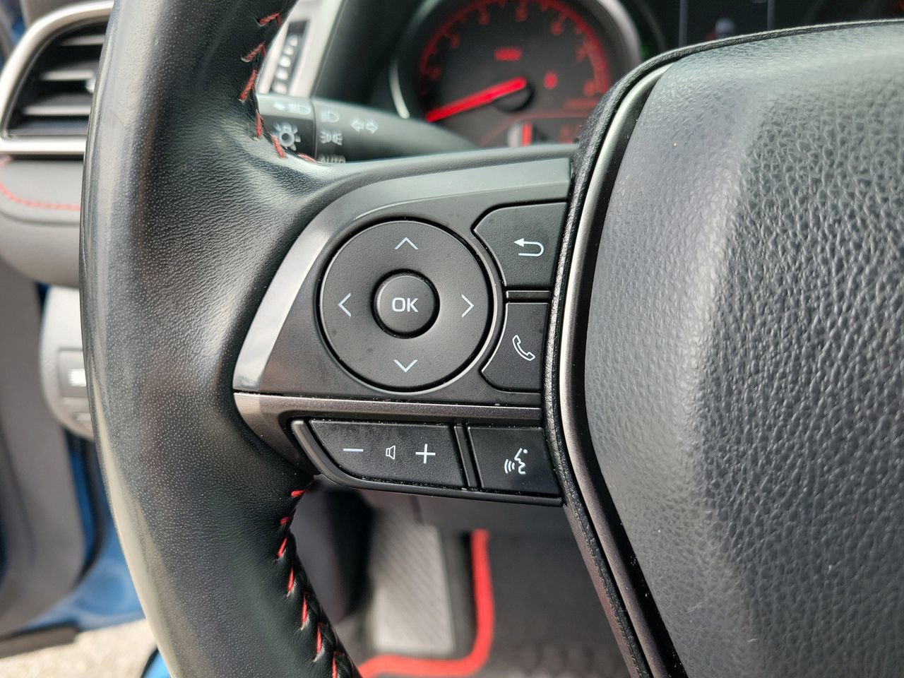 Used 2022 Toyota Camry TRD w/ TRD Package w/JBL Audio image 19