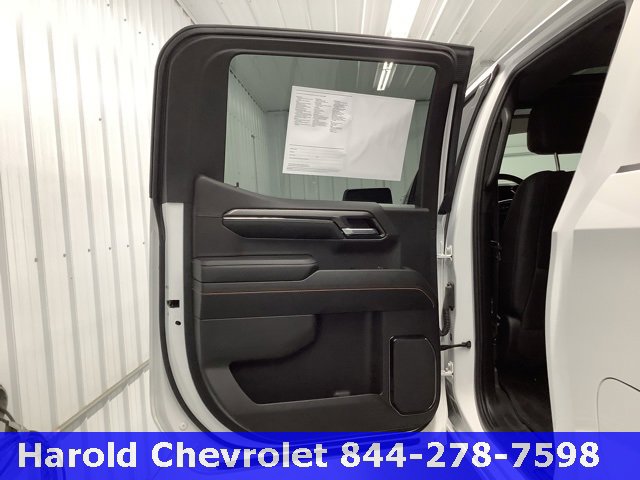 Used 2024 GMC Sierra 1500 AT4 w/ AT4 Preferred Package image 12