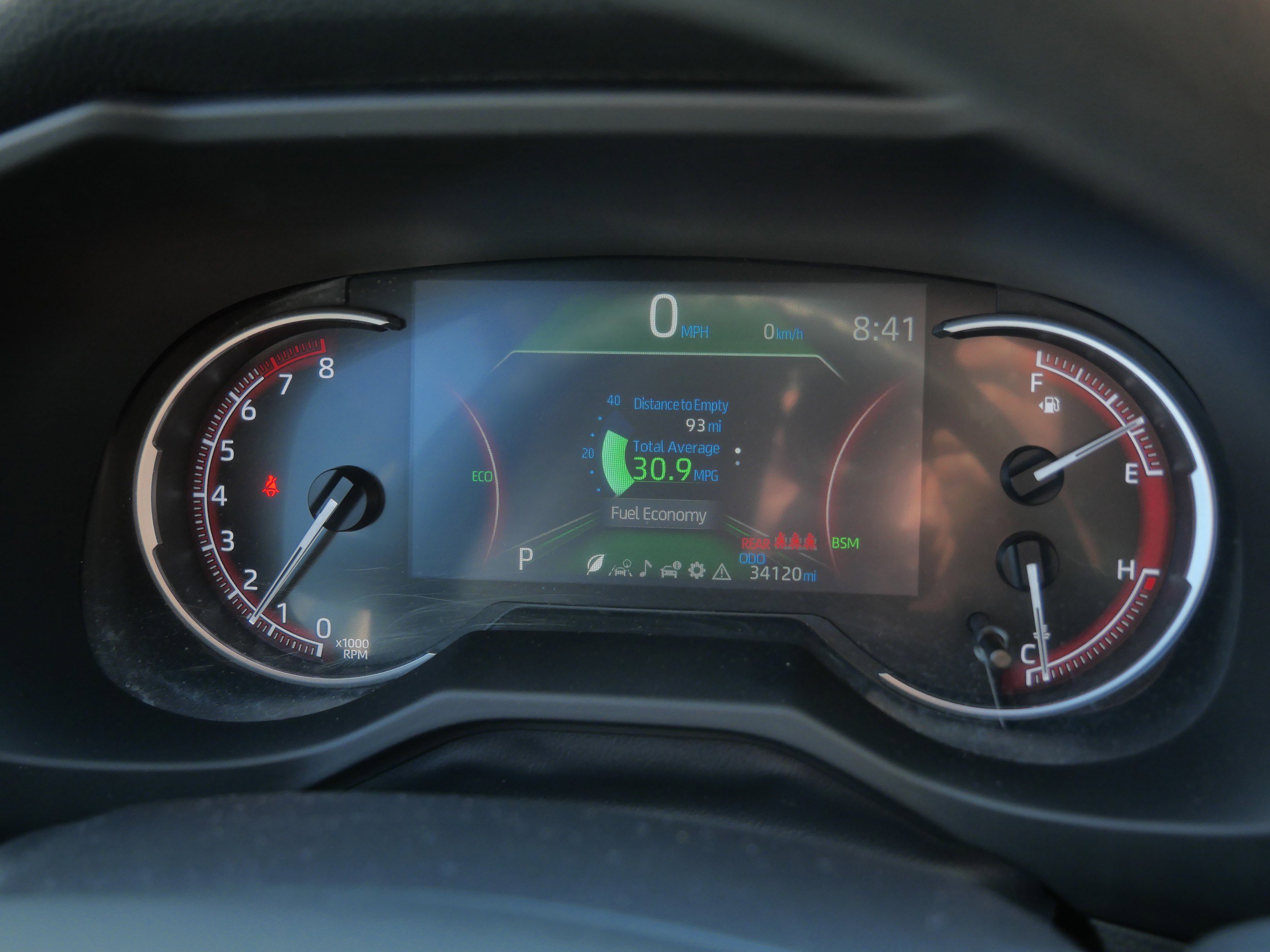 Certified 2025 Toyota RAV4 XLE FWD image 22