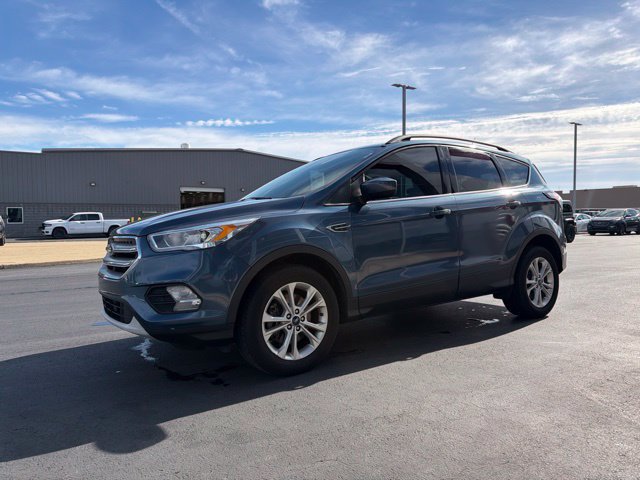 Used 2018 Ford Escape SEL w/ Ford Safe & Smart Package AWD/4WD image 3