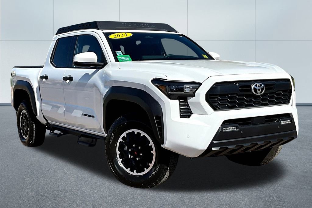 Used 2024 Toyota Tacoma TRD Off-Road image 11