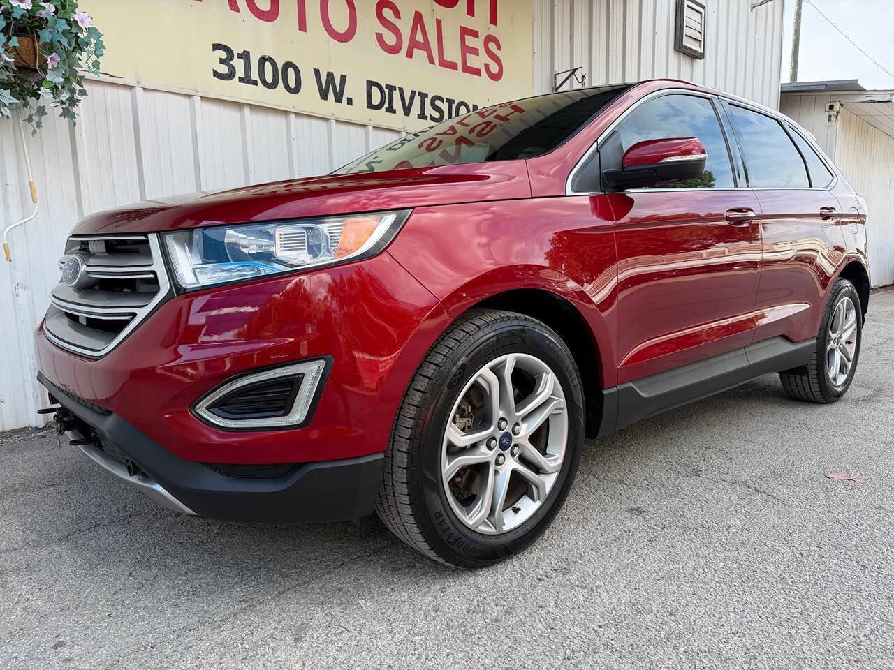 Used 2015 Ford Edge Titanium w/ Equipment Group 301A FWD image 7
