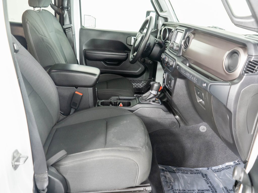 Used 2018 Jeep Wrangler Unlimited Sport image 8