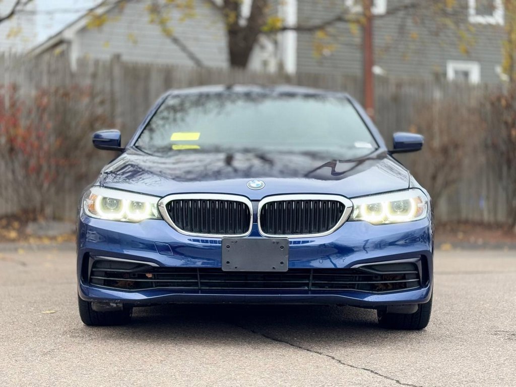 Used 2020 BMW 540i xDrive w/ Premium Package image 9