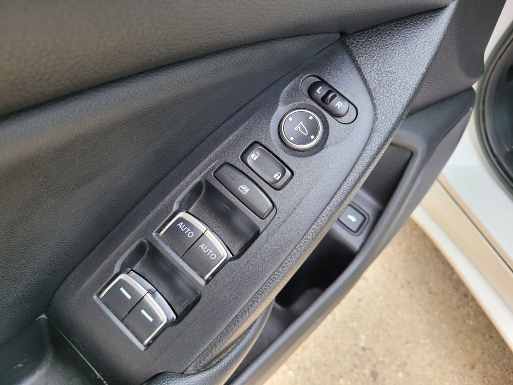 Used 2022 Honda Accord Sport image 16