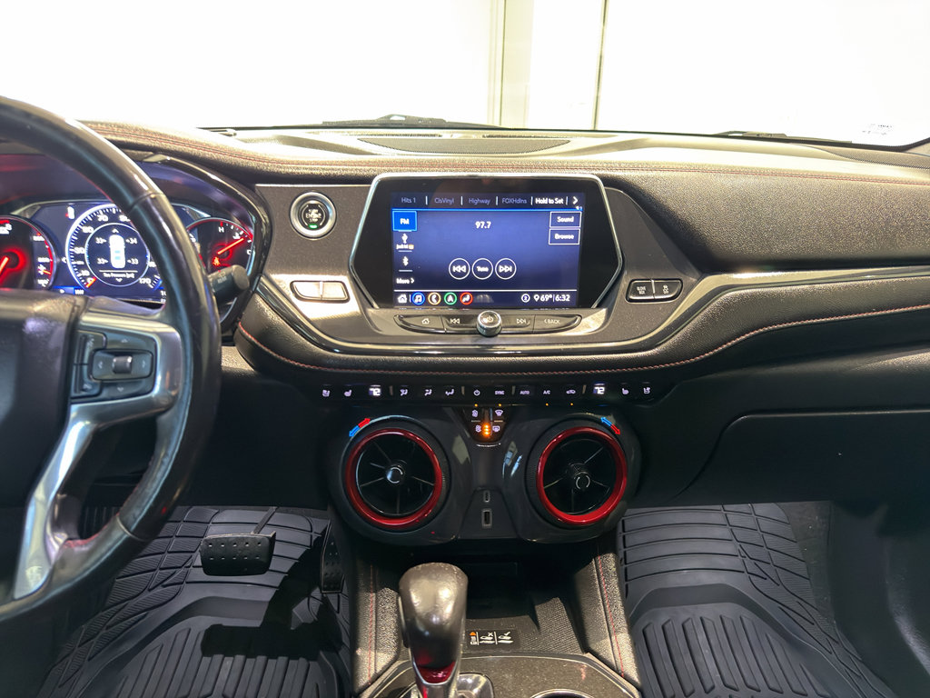 Used 2020 Chevrolet Blazer RS image 17