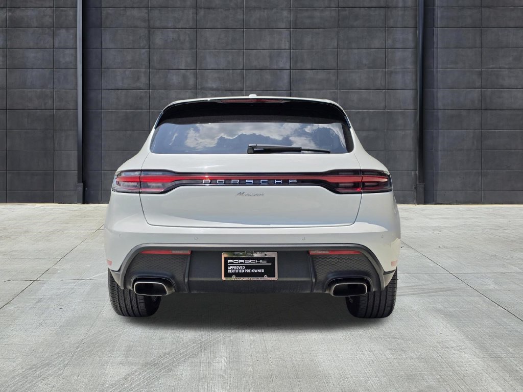 Certified 2023 Porsche Macan AWD/4WD image 10