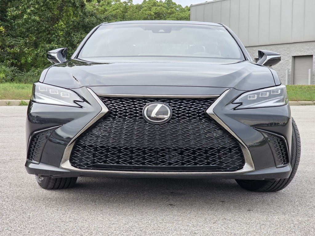 Certified 2024 Lexus ES 300h F Sport FWD image 5