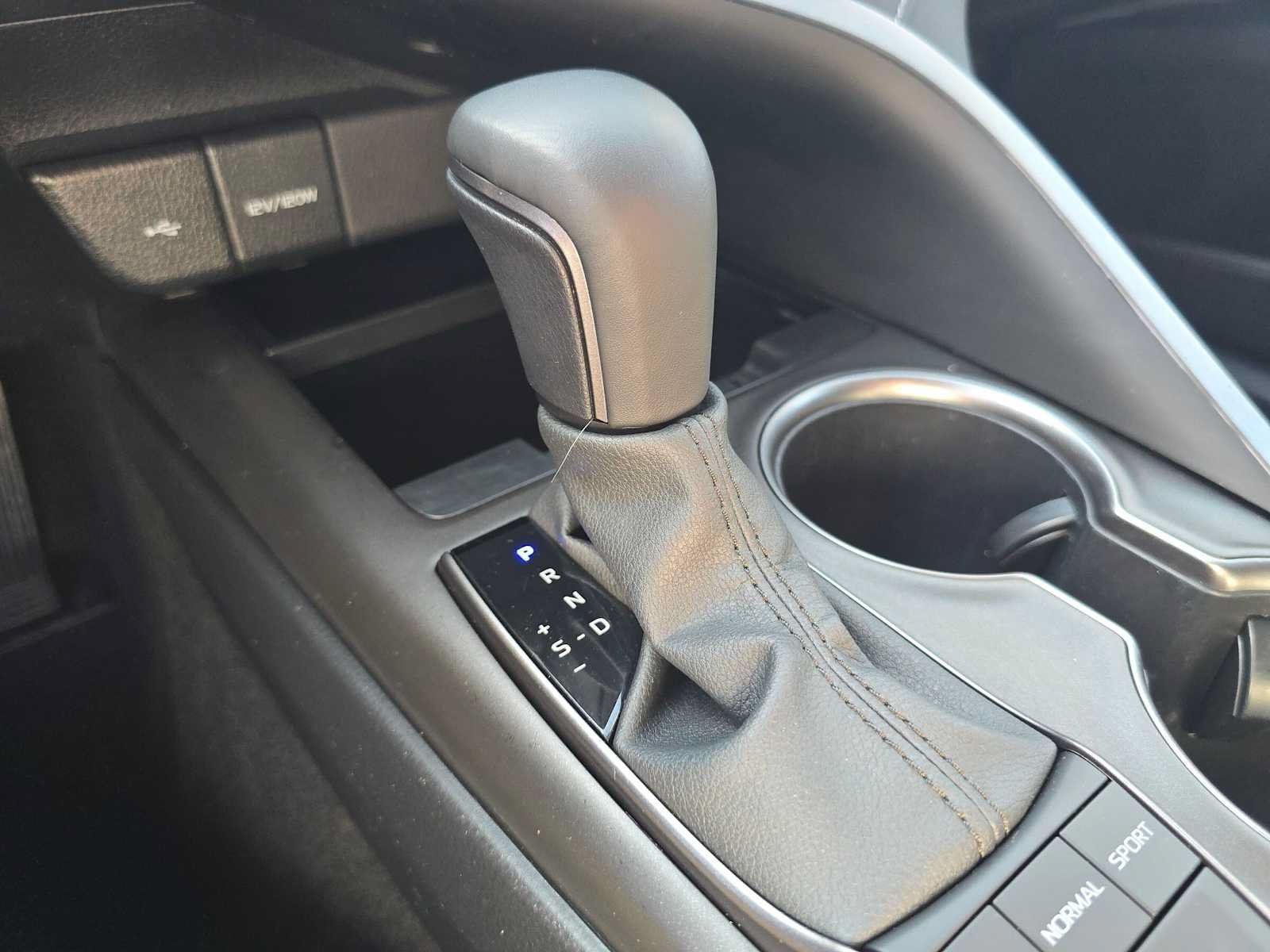 Certified 2024 Toyota Camry SE FWD image 35