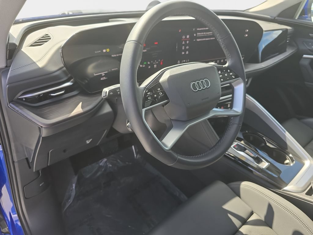 Certified 2025 Audi Q5 Premium Plus w/ Premium Plus AWD/4WD image 21