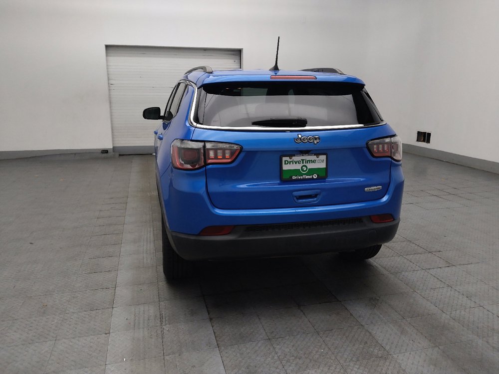 Used 2018 Jeep Compass Latitude w/ Popular Equipment Group FWD image 7