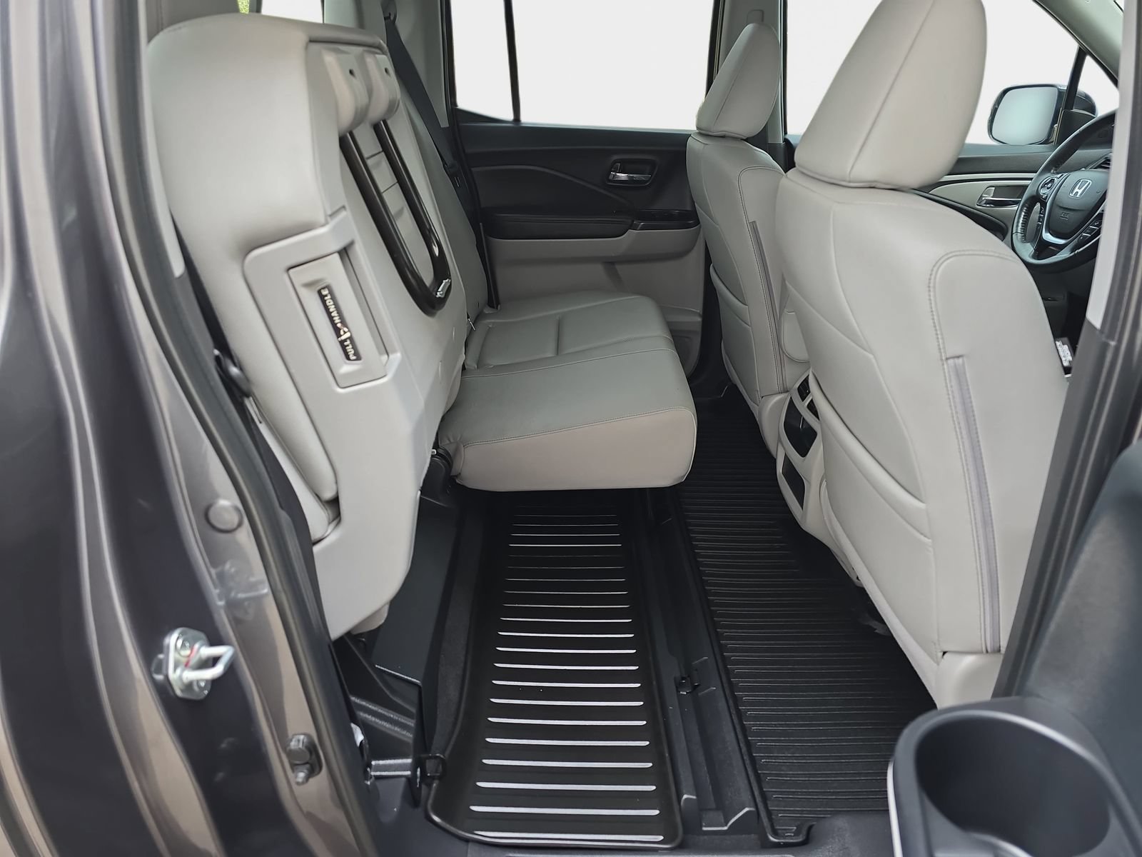 Used 2023 Honda Ridgeline RTL-E image 14