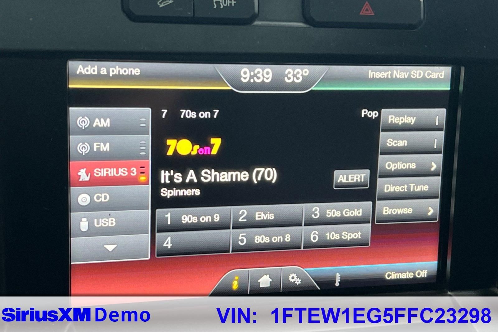 Used 2015 Ford F150 Lariat w/ Equipment Group 502A Luxury image 30