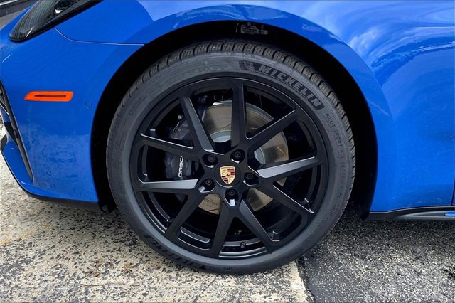 New 2026 Porsche Panamera 4 image 14