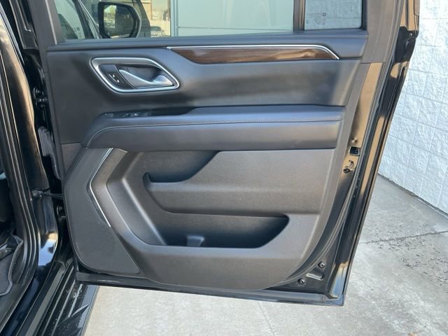 Used 2021 GMC Yukon XL SLE image 23