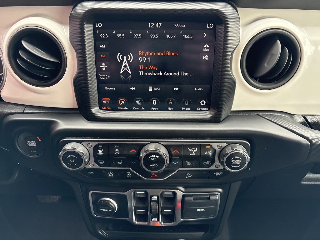 Used 2021 Jeep Wrangler Unlimited Islander image 23