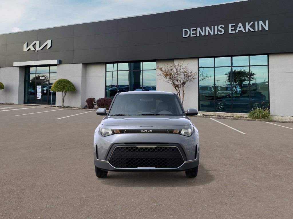 New 2025 Kia Soul LX image 2
