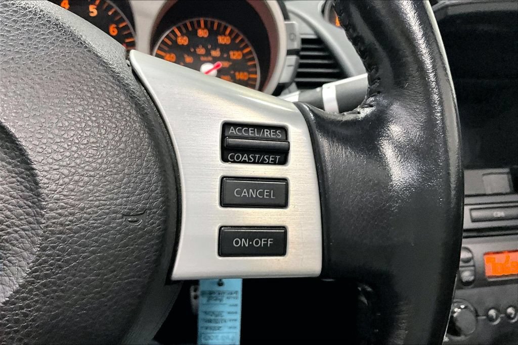 Used 2006 Nissan 350Z Touring RWD image 11