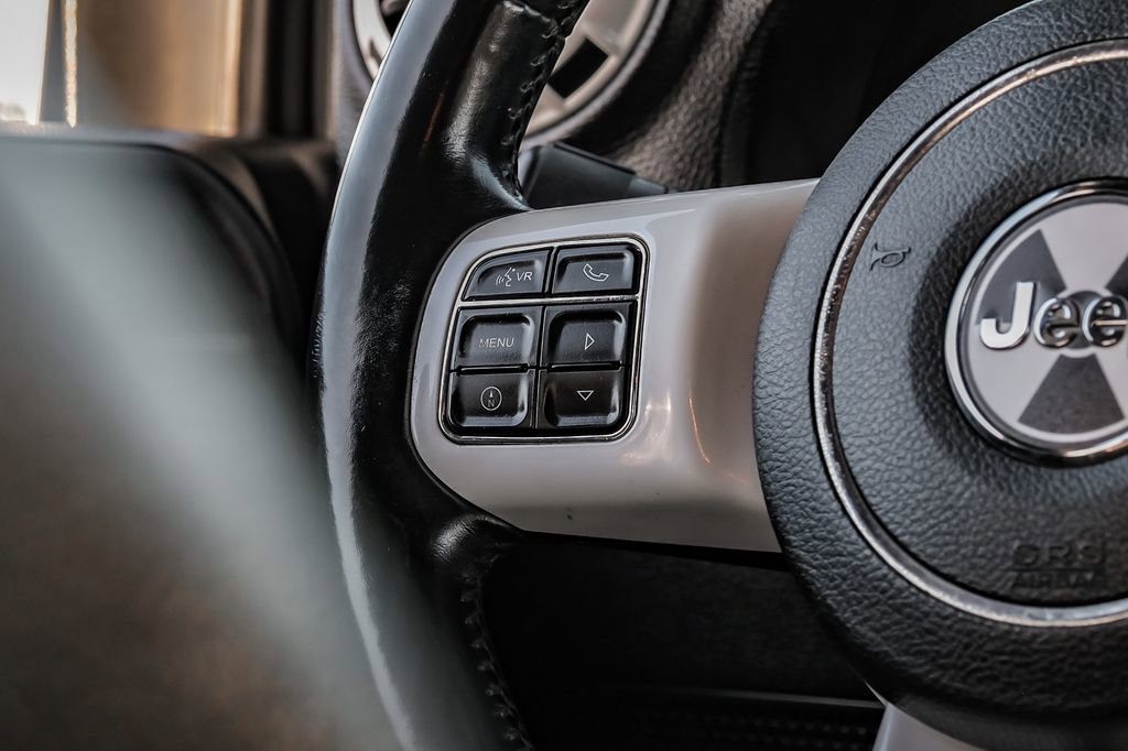 Used 2015 Jeep Wrangler Unlimited Sahara w/ Quick Order Package 24X image 15