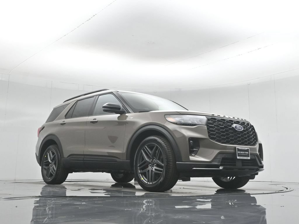 New 2026 Ford Explorer ST-Line w/ ST-Line Street Pack RWD image 49