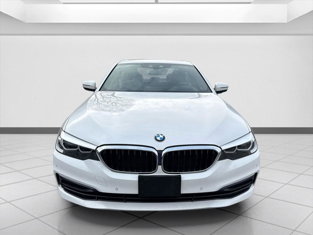 Used 2019 BMW 530i xDrive w/ Convenience Package image 6