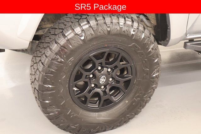 Used 2019 Toyota Tacoma SR5 image 10