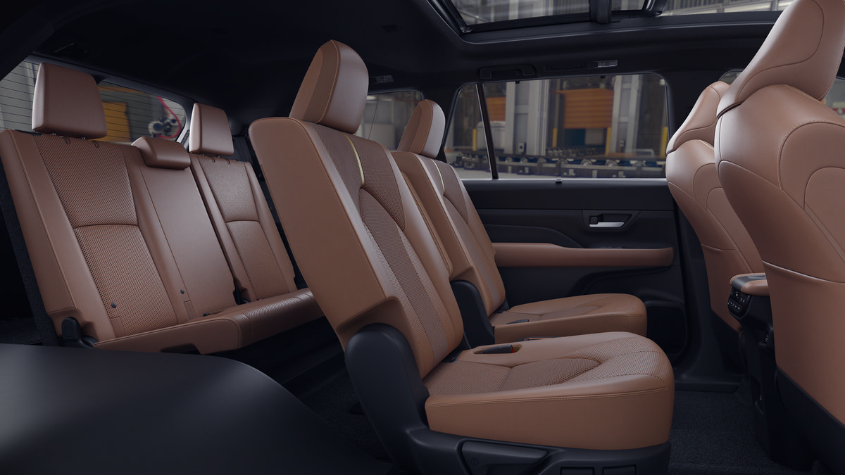 New 2026 Toyota Grand Highlander AWD Hybrid image 2