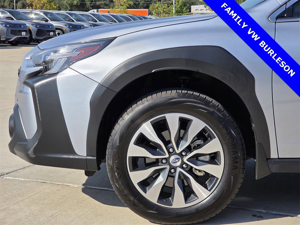 Used 2024 Subaru Outback Touring w/ Popular Package #2 image 5