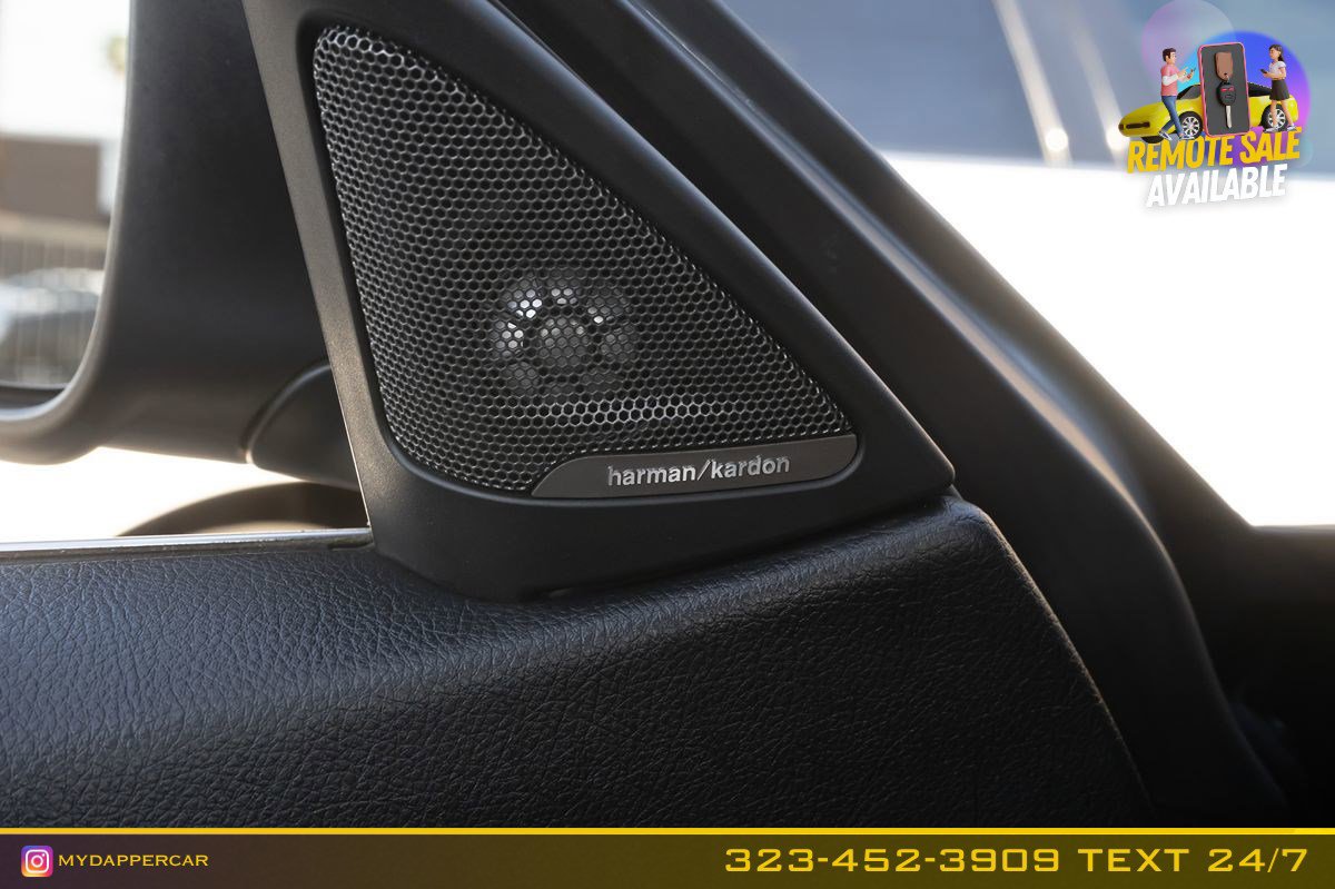 Used 2017 BMW 430i Convertible image 28