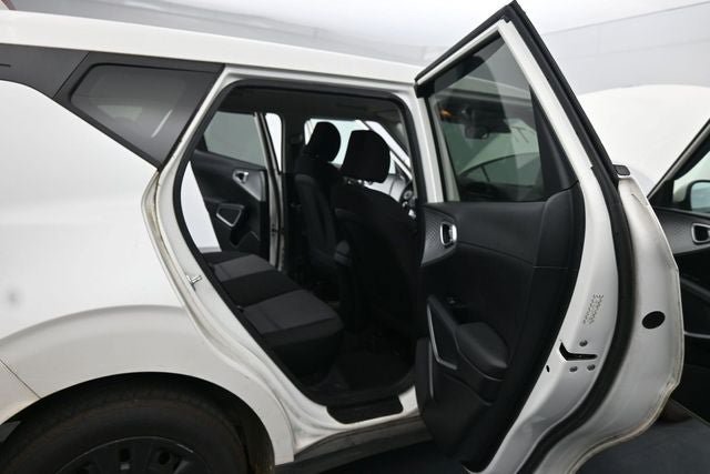Used 2021 Kia Soul LX FWD image 20