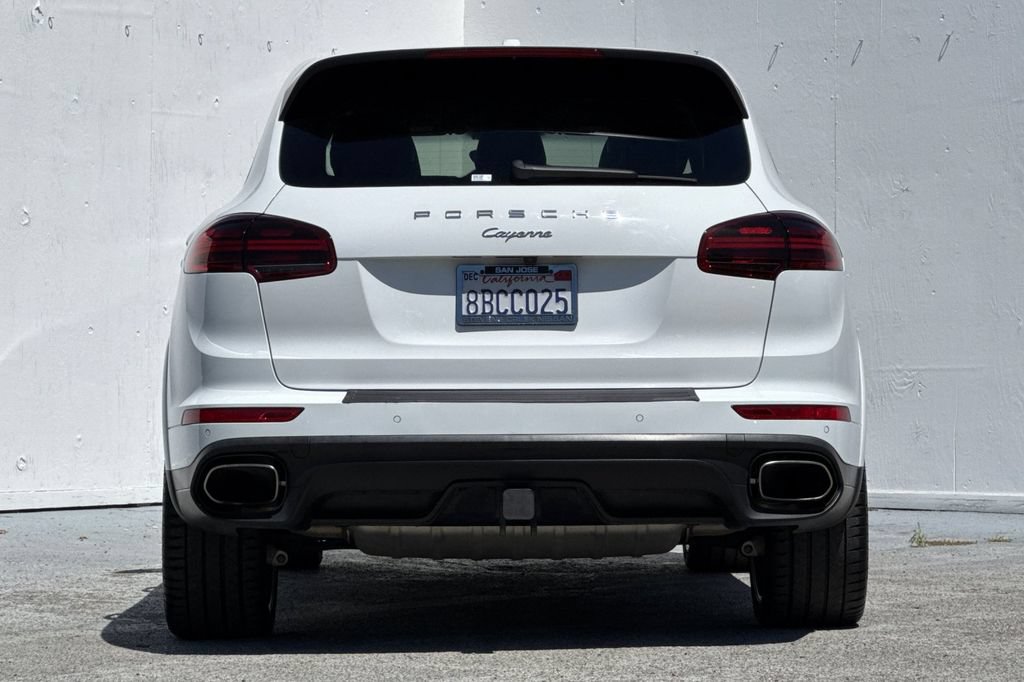 Used 2018 Porsche Cayenne Platinum Edition AWD/4WD image 4