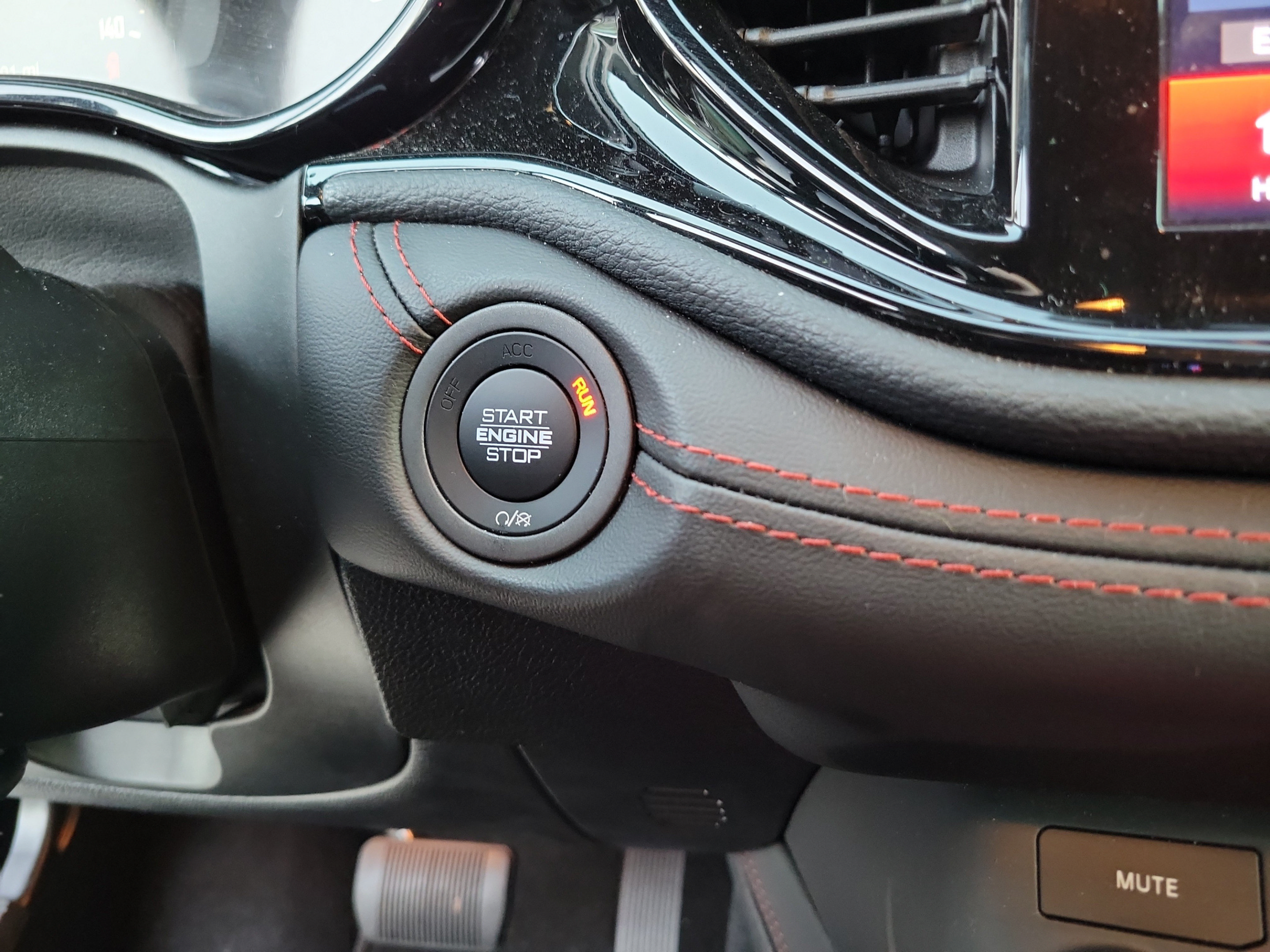 Certified 2025 Dodge Durango R/T AWD/4WD image 20