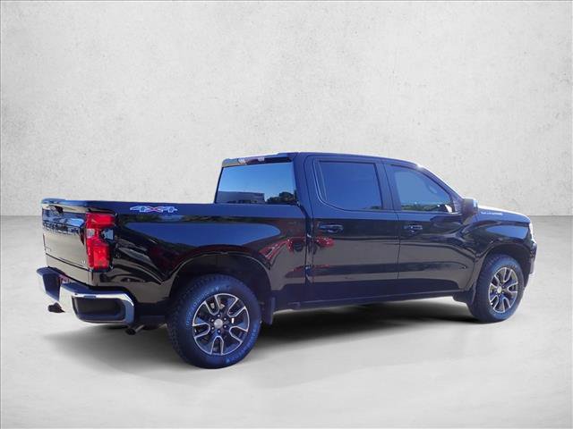 Used 2022 Chevrolet Silverado 1500 LT AWD/4WD image 4