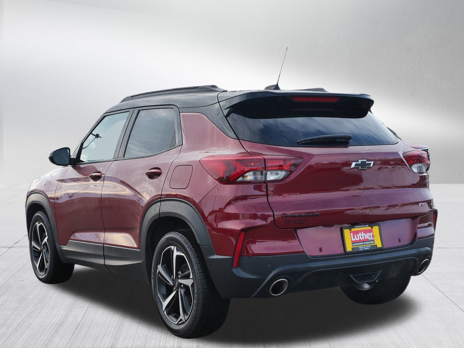 Used 2022 Chevrolet TrailBlazer RS w/ Sun and Liftgate Package image 5