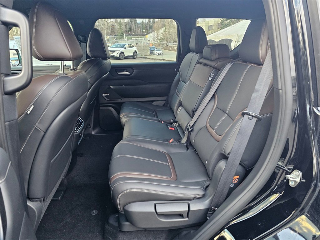 New 2026 Nissan Armada SL image 21