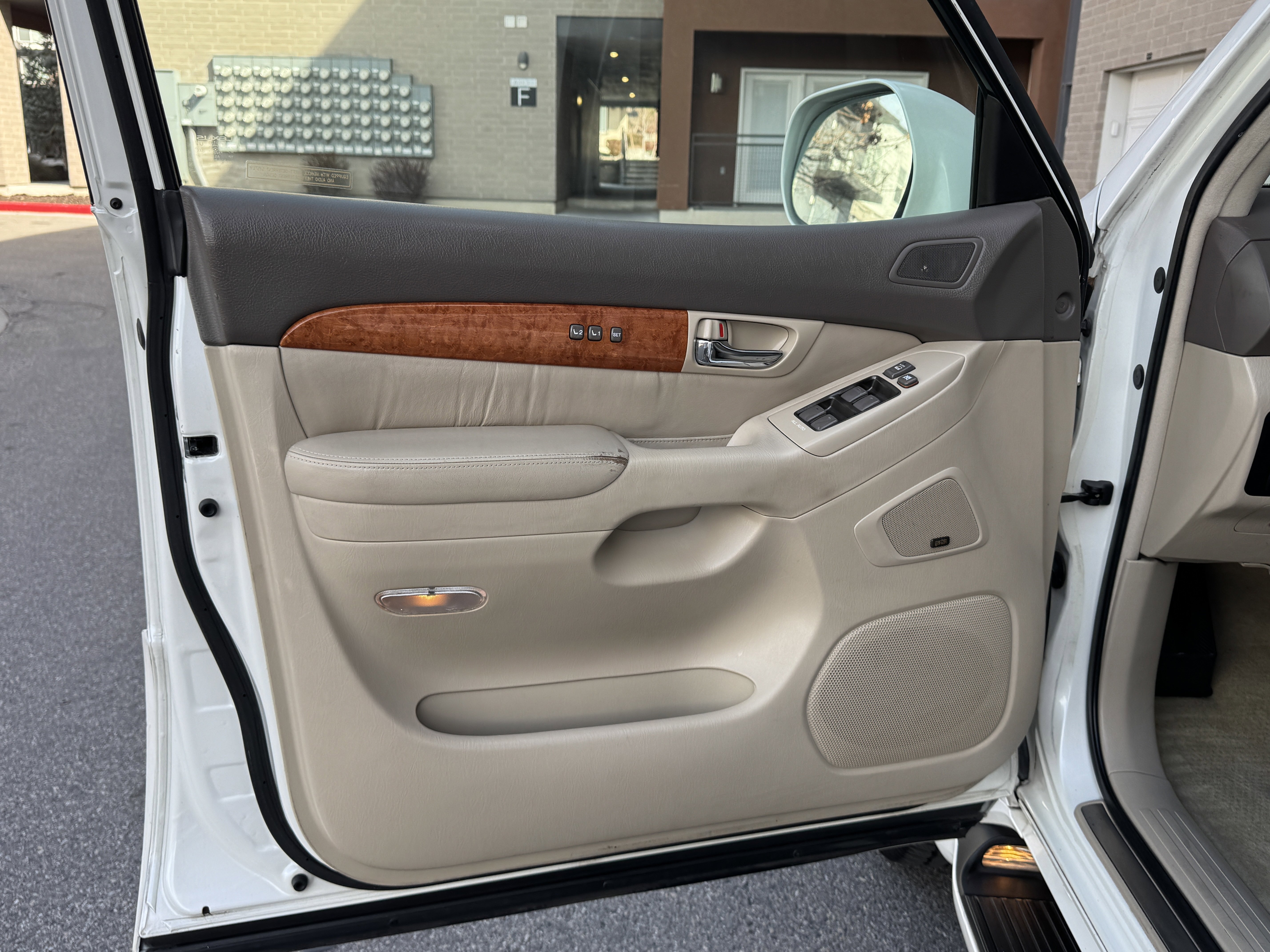 Used 2007 Lexus GX 470 image 16