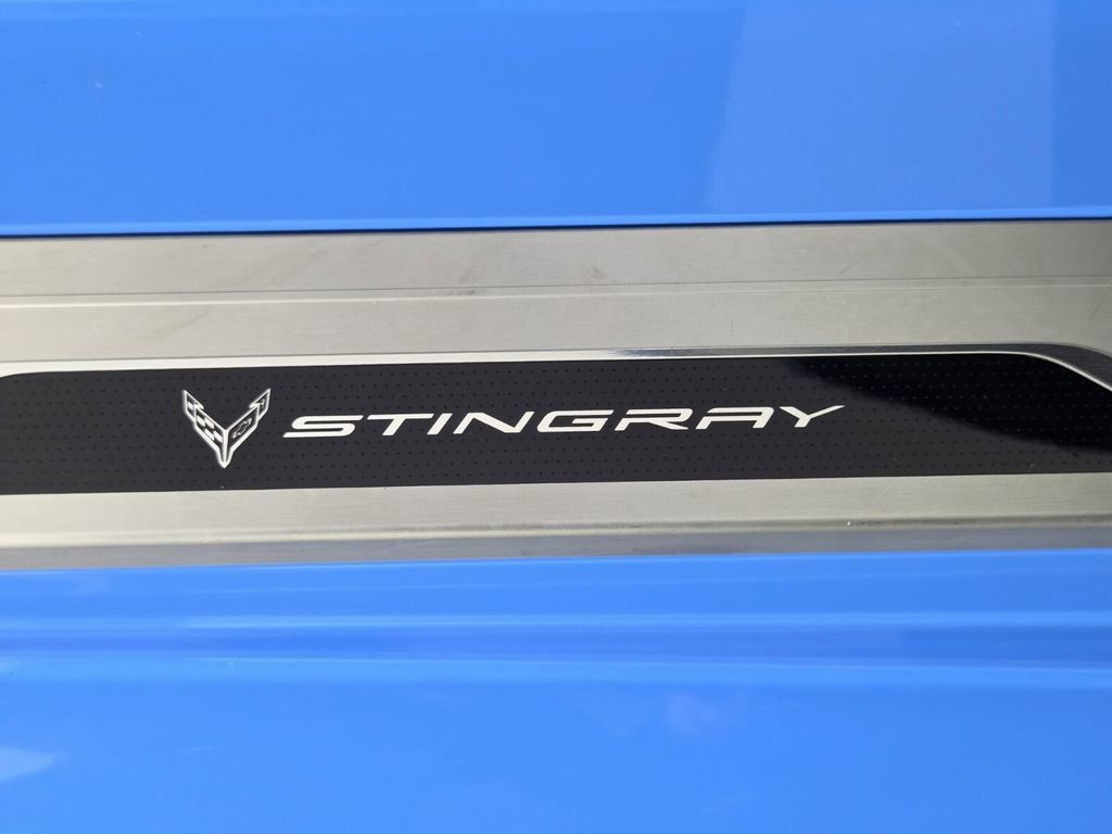 Used 2023 Chevrolet Corvette Stingray Coupe w/ Z51 Performance Package image 27