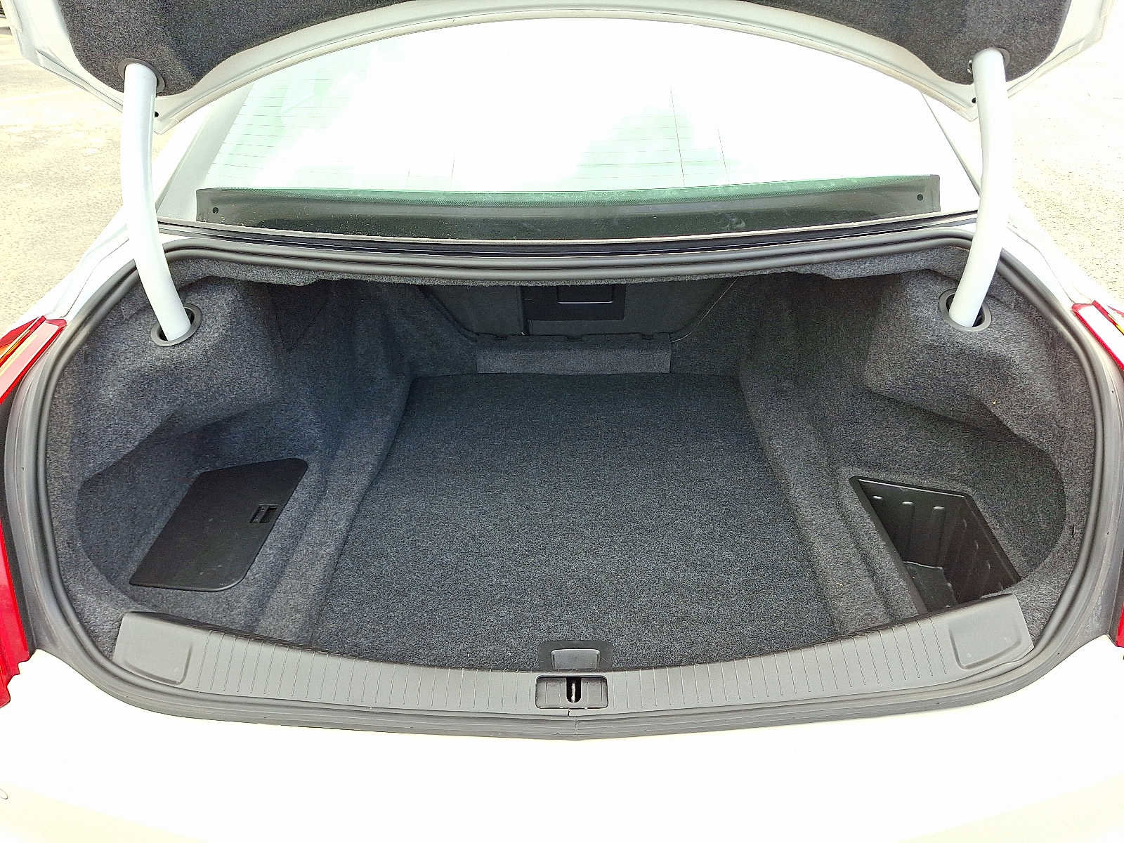 Used 2017 Cadillac CTS Luxury image 28