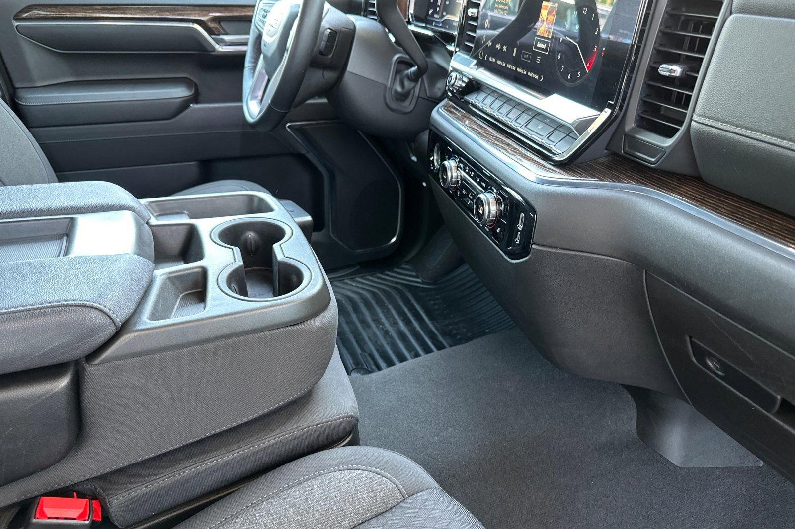 Certified 2023 GMC Sierra 1500 Elevation image 16