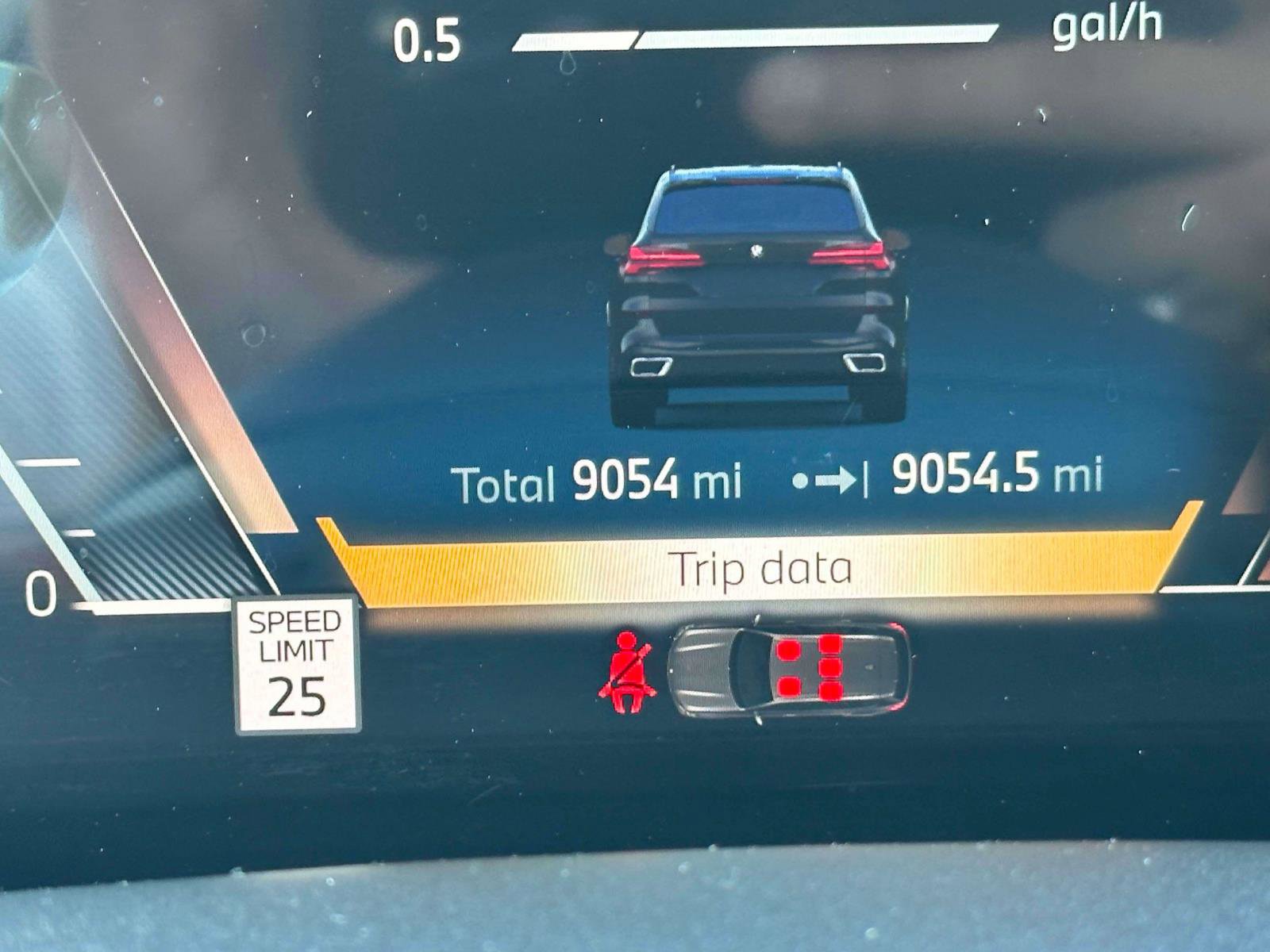 Used 2024 BMW X5 xDrive40i w/ M Sport Package image 28