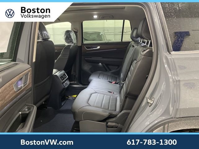 New 2026 Volkswagen Atlas SEL image 8